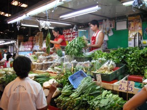 ミンブリの市場：八百屋